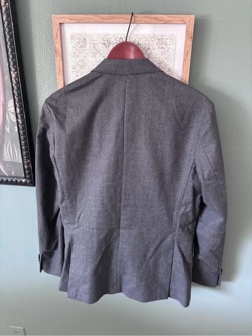 J Crew Ludlow Men's Charcoal Gray Suit - Classic Single-Breasted Suit
